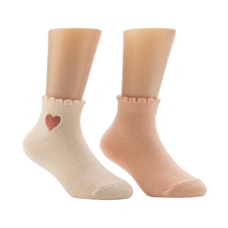 Sosete Cosy Home, cu inimă de broderie pentru femei
